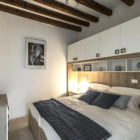 Ca Rezzonico R&r Apartmán Benátky